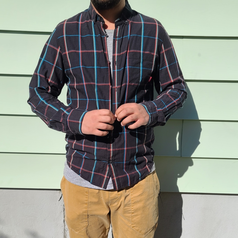 Vans Plaid multicolored button shirt size M
